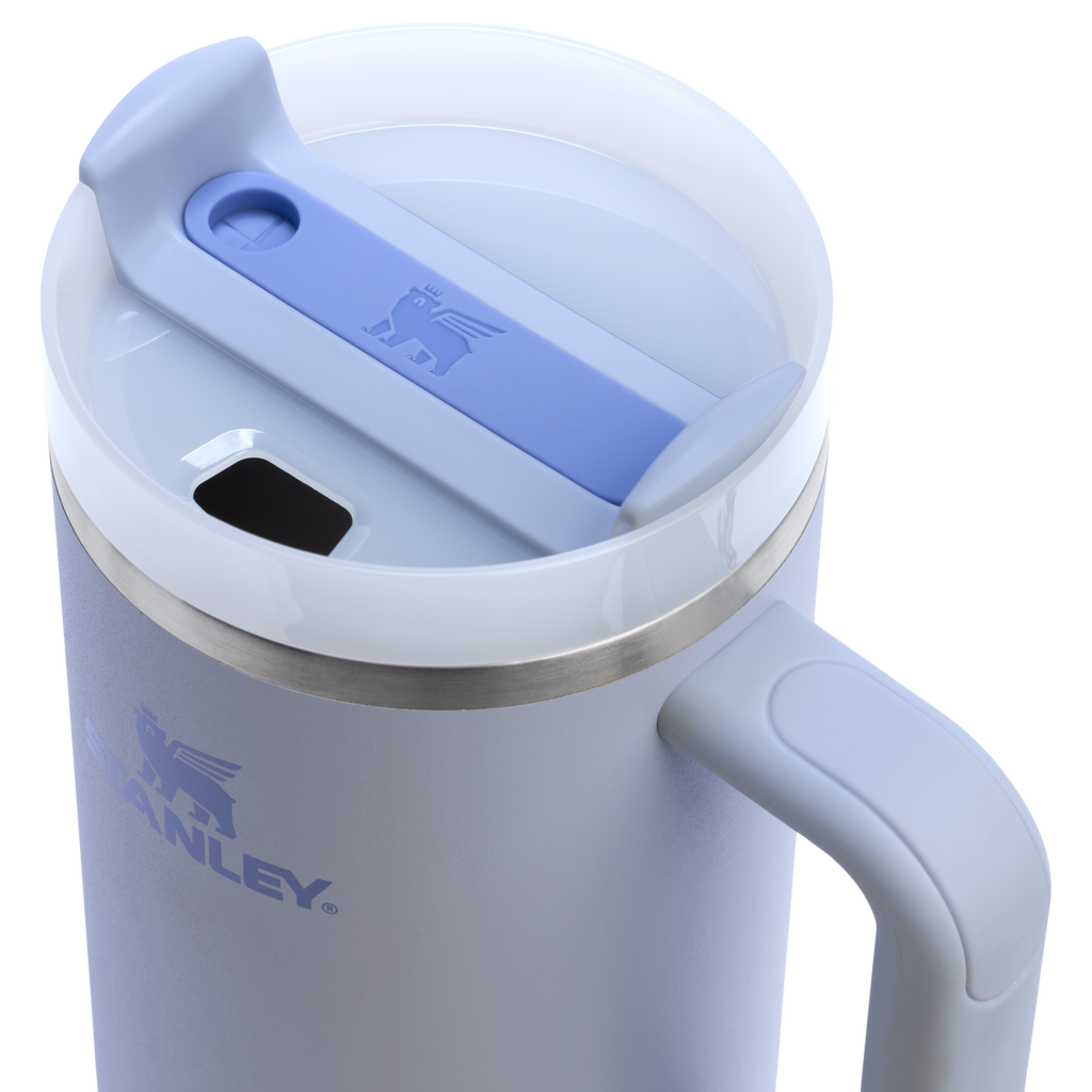 Double-Wall Vacuum The Quencher H2.0 Flowstate Tumbler  | Stanley Create D332L - 40oz Large Capacity Car-Cup Friendly Quencher Detail
