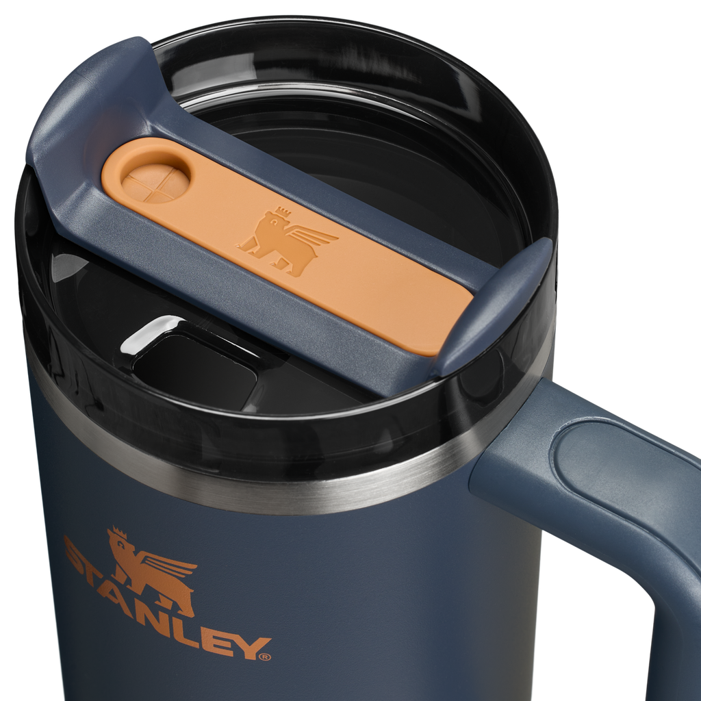 Car-Cup Friendly The Quencher H2.0 Flowstate Tumbler D051L - Premium Stainless Steel Straw Cup for All-Day Hydration Detail