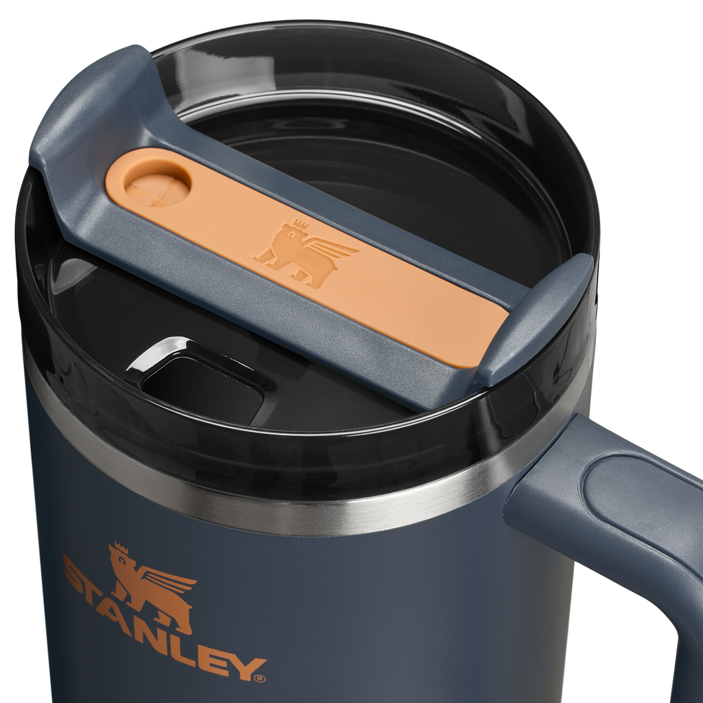 Double-Wall Vacuum The Quencher H2.0 Flowstate Tumbler  | Stanley Create D332L - 40oz Large Capacity Car-Cup Friendly Quencher Detail