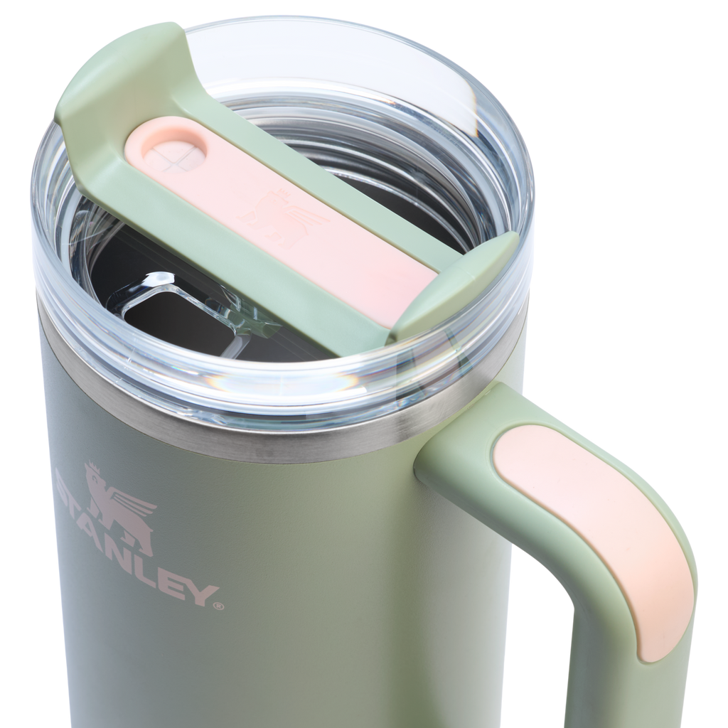 Double-Wall Vacuum The Quencher H2.0 Flowstate Tumbler | Stanley Create D331C - FlowState 3-Position Lid Insulated Travel Mug Detail
