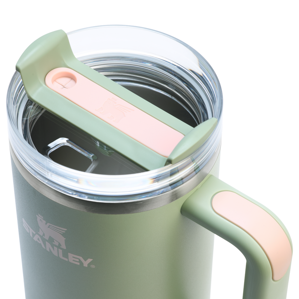 Double-Wall Vacuum The Quencher H2.0 Flowstate Tumbler  | Stanley Create D332L - 40oz Large Capacity Car-Cup Friendly Quencher Detail